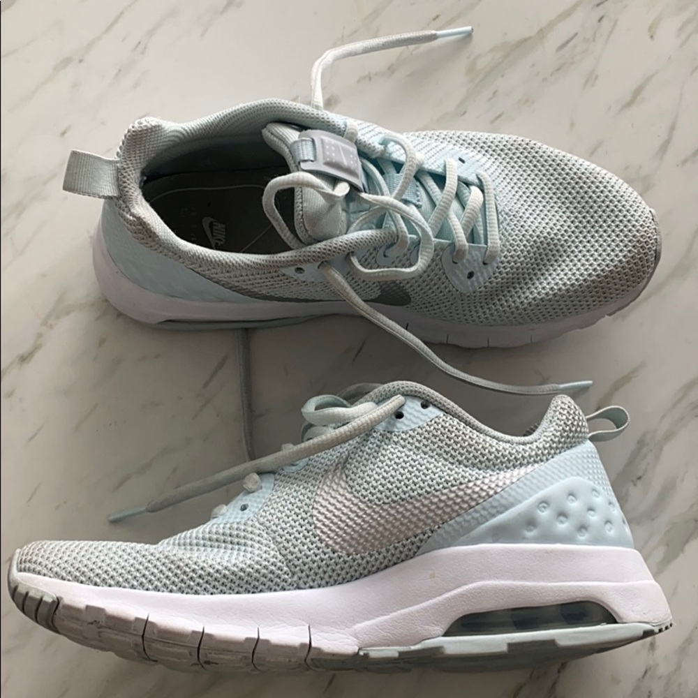 Nike air max